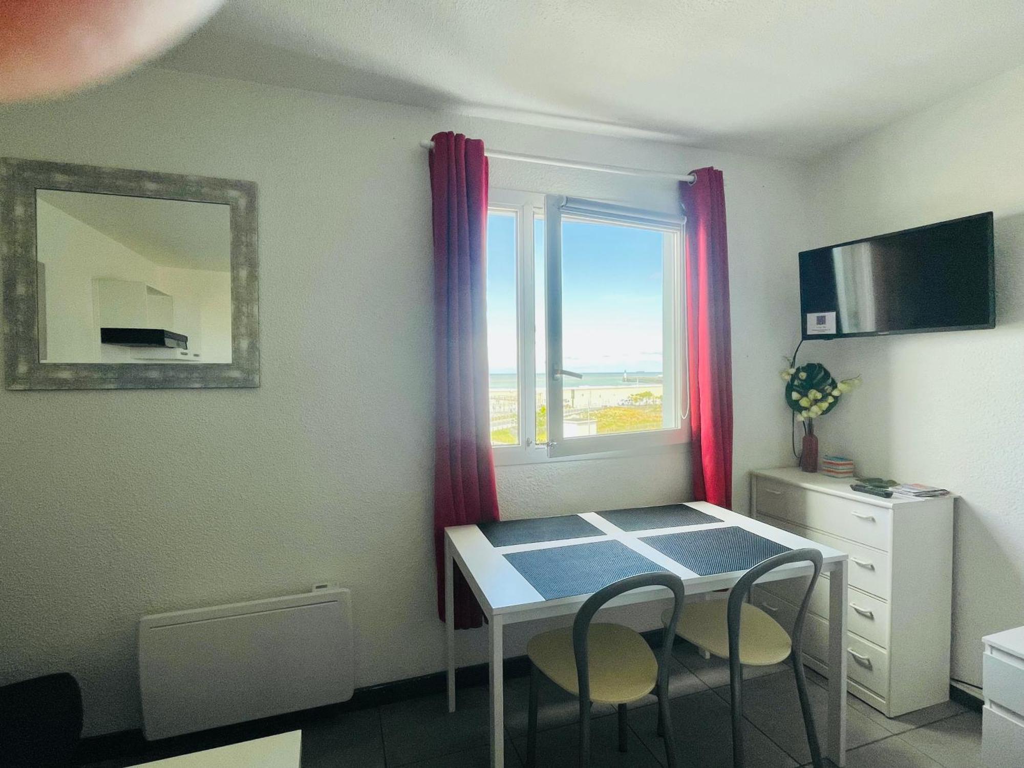 Apartmán Au Rythme Des Ferrys Calais Exteriér fotografie